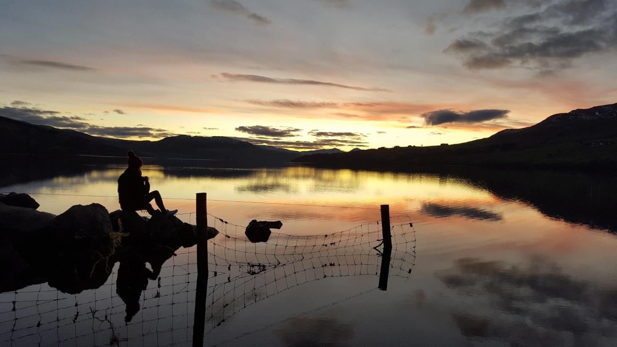 Bracken Lodges, Loch Tay, Linnie Lodge 阿伯费尔迪 外观 照片