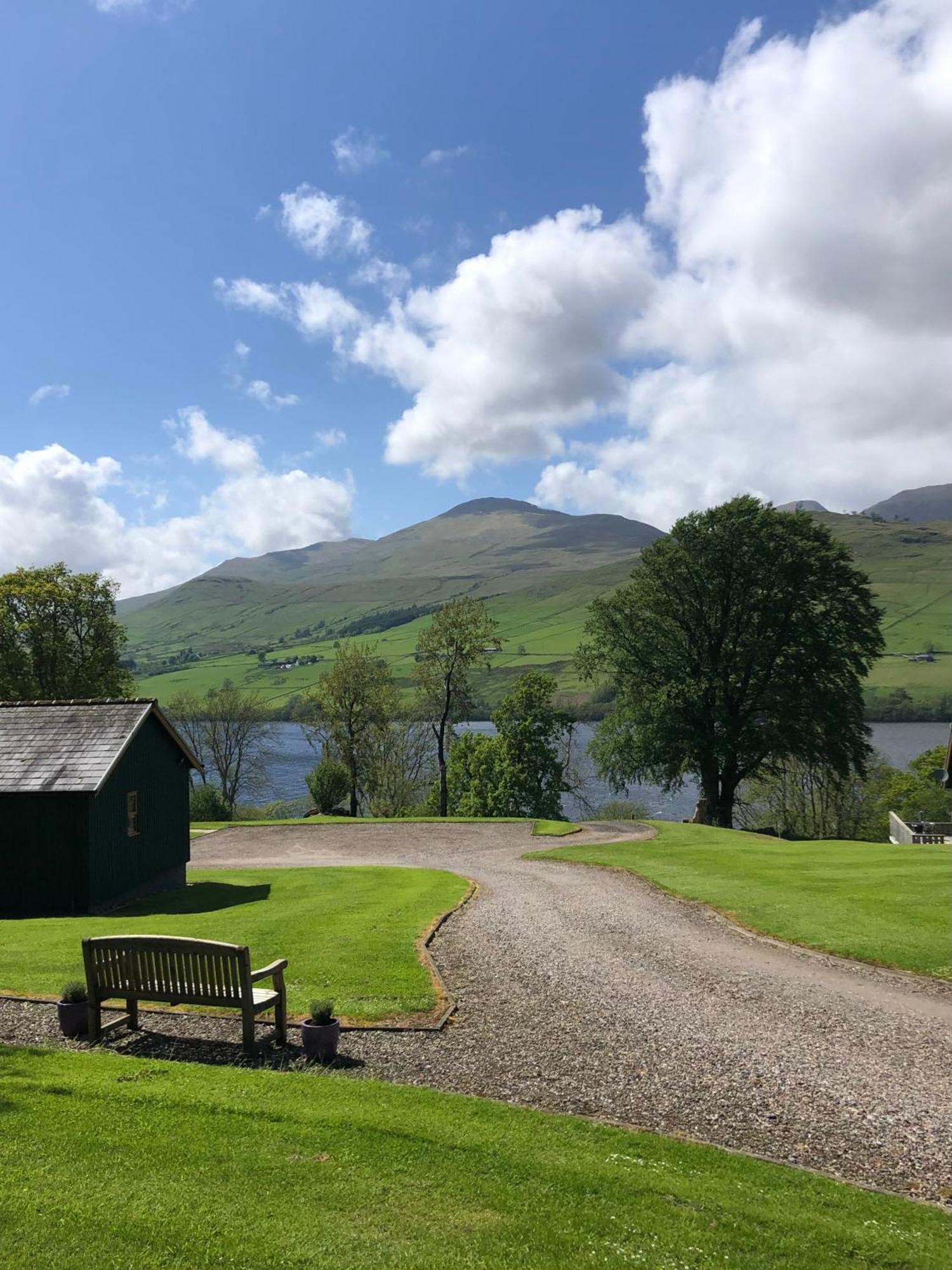 Bracken Lodges, Loch Tay, Linnie Lodge 阿伯费尔迪 外观 照片