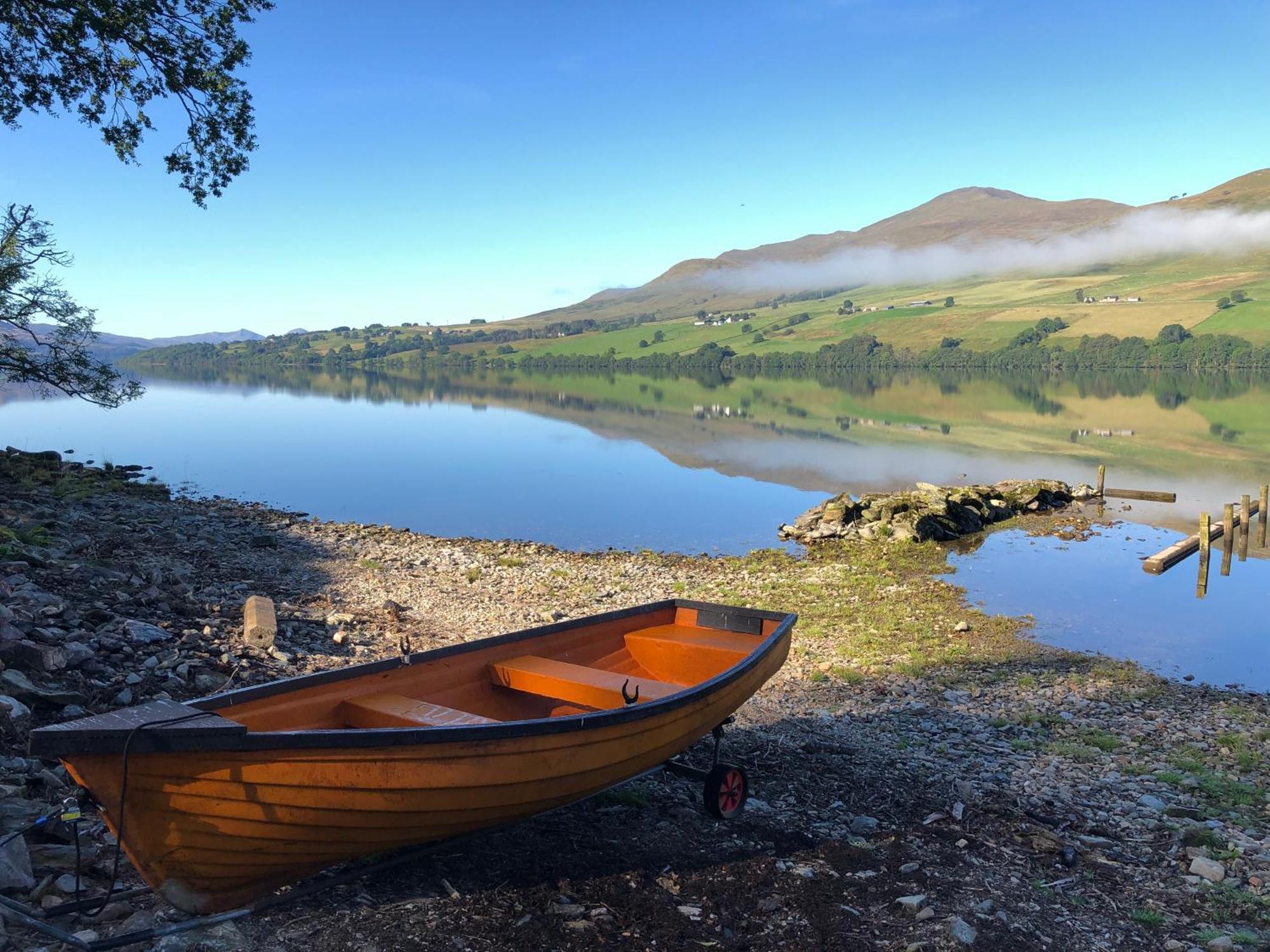 Bracken Lodges, Loch Tay, Linnie Lodge 阿伯费尔迪 外观 照片